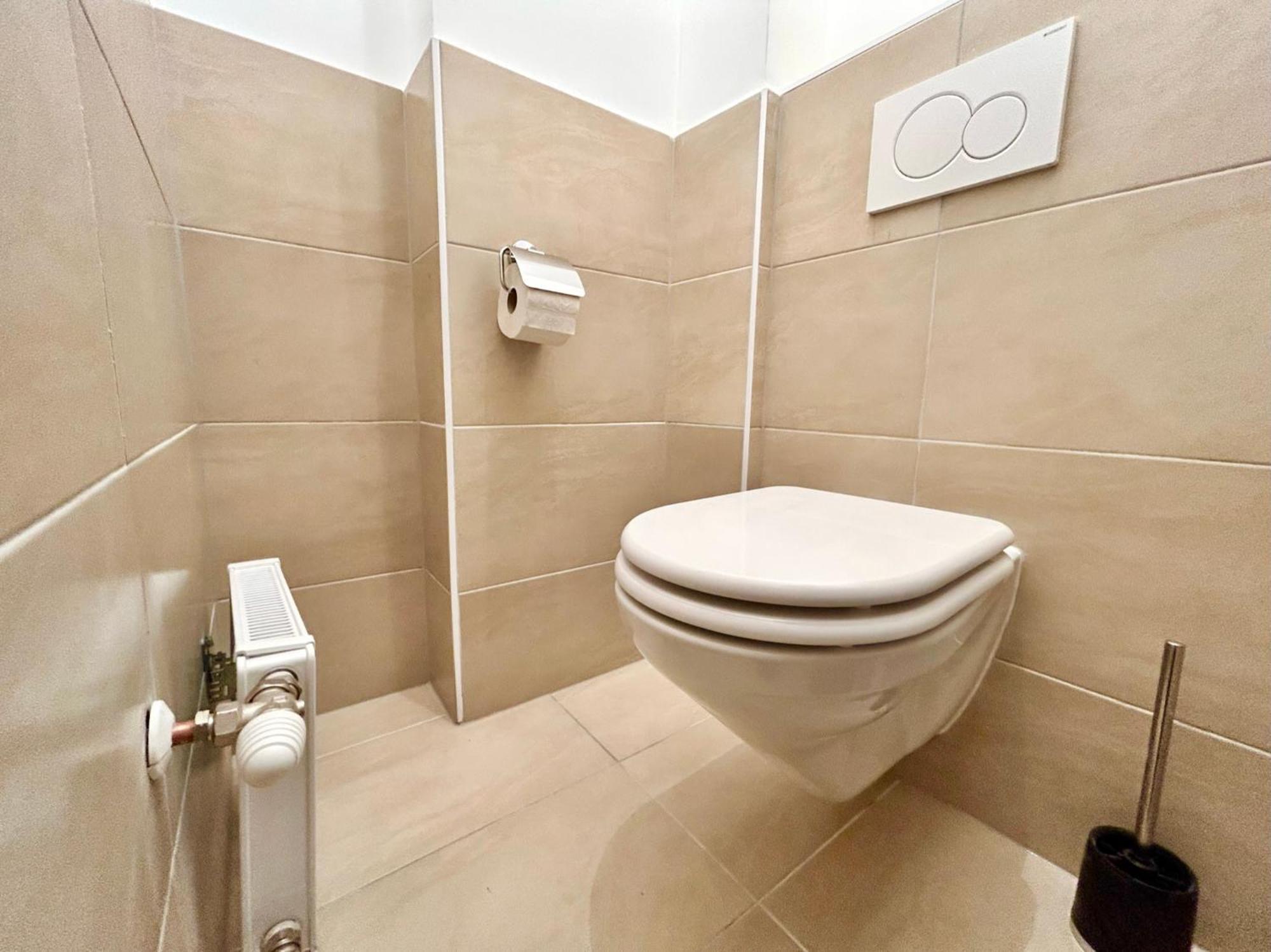Prime Suites Near Schoenbrunn Castle Вена Экстерьер фото